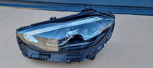 Laden Sie das Bild in den Galerie-Viewer, Frontscheinwerfer Mercedes-Benz W206 A2069061103 Links Scheinwerfer Headlight SCH2476328784qz