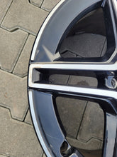 Laden Sie das Bild in den Galerie-Viewer, 1x Alufelge 18 Zoll 8.0" 5x112 44ET Glanz Schwarz A2134016300 Mercedes-Benz W213 FEL4488420475yk