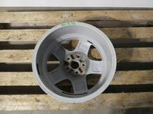 Laden Sie das Bild in den Galerie-Viewer, 1x Alufelge 17 Zoll 7.0" 5x120 55ET 7H0601025C VW T5 Rim Wheel FEL7034279362ib