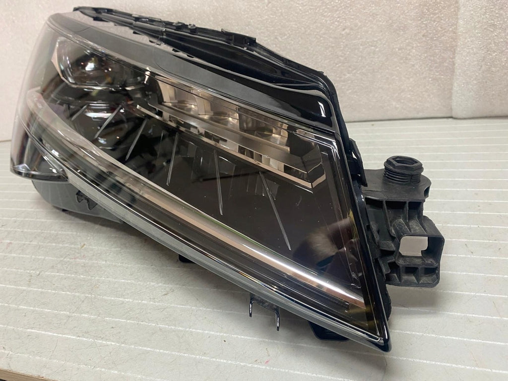 Frontscheinwerfer Skoda Superb III 3V1941016E LED Rechts Scheinwerfer Headlight