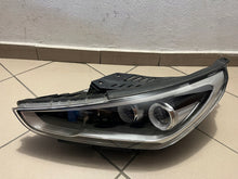 Load image into Gallery viewer, Frontscheinwerfer Hyundai I30 III 92102-G4100 Links Scheinwerfer Headlight