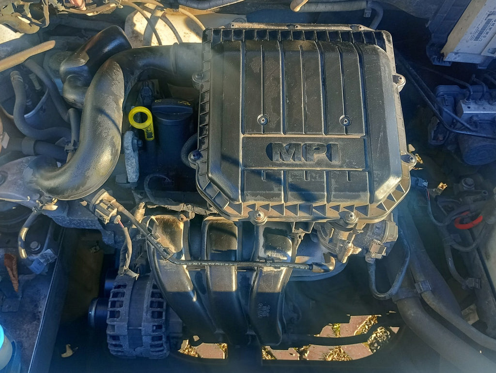 Motor Seat Skoda VW Up CHY 1.0 MPI 2015 Benzin Engine Unkomplett