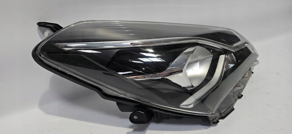 Frontscheinwerfer Toyota Yaris Rechts Scheinwerfer Headlight