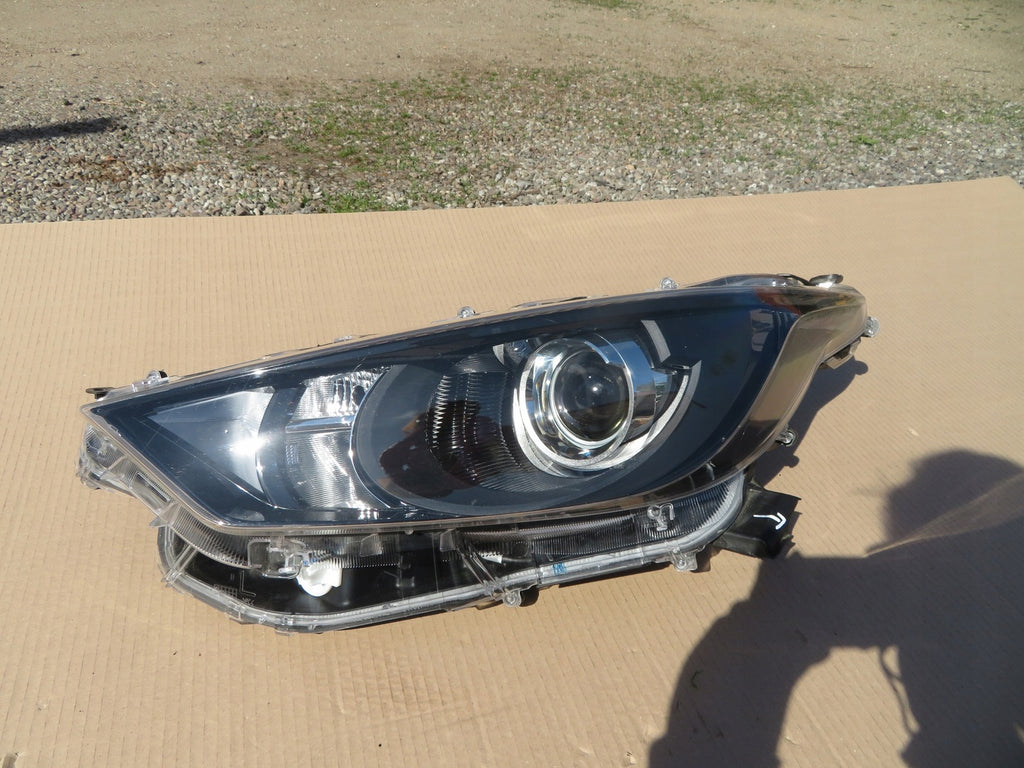 Frontscheinwerfer Toyota Yaris Links Scheinwerfer Headlight