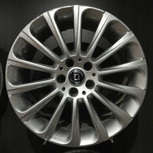 Laden Sie das Bild in den Galerie-Viewer, 4x Alufelge 18 Zoll 8.0" 5x112 35ET Glanz Silber Mercedes-Benz W213 W212 FEL9538748194ii