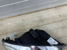 Load image into Gallery viewer, Frontscheinwerfer BMW Z4 E89 7303246-07 Xenon Rechts Scheinwerfer Headlight SCH9058820974yp