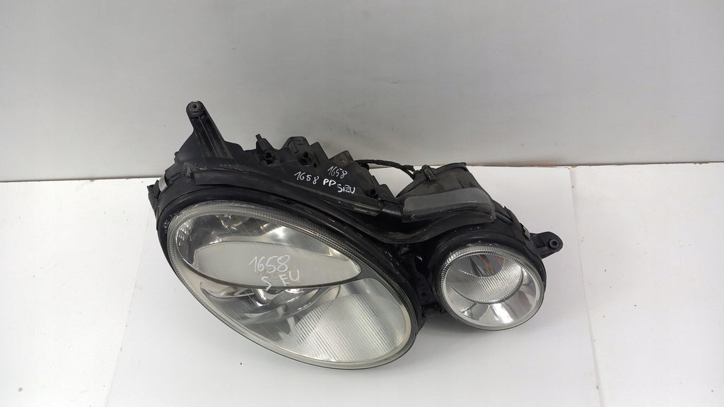 Frontscheinwerfer Mercedes-Benz W211 Rechts Scheinwerfer Headlight SCH7943211248yb