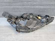Laden Sie das Bild in den Galerie-Viewer, Frontscheinwerfer Peugeot 308 62841L256 9816990680 Vorderseite Headlight SCH3867841378fw
