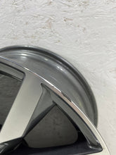 Laden Sie das Bild in den Galerie-Viewer, 1x Alufelge 18 Zoll 8.0&quot; 5x112 40ET 8W0601025FJ Audi Rim Wheel
