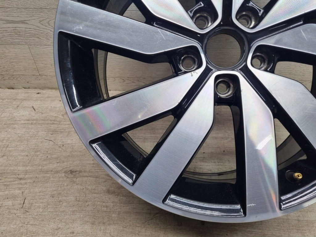 1x Alufelge 18 Zoll 5x112 5TA601025F VW Touran Rim Wheel FEL4228009681aq