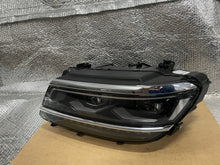 Laden Sie das Bild in den Galerie-Viewer, Frontscheinwerfer VW Tiguan 5NN941081 FULL LED Links Scheinwerfer Headlight