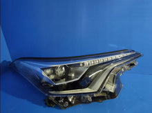 Laden Sie das Bild in den Galerie-Viewer, Frontscheinwerfer Toyota C-Hr Chr 81110-F4170-00 Full LED Rechts Headlight SCH6044644137do