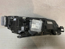 Load image into Gallery viewer, Frontscheinwerfer Skoda Superb III 3V1941015E Full LED Links Headlight SCH4943636158jk