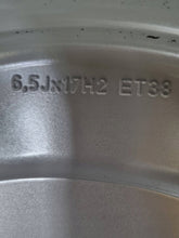 Laden Sie das Bild in den Galerie-Viewer, 1x Alufelge 17 Zoll 6.5&quot; 5x112 38ET 565601025J Skoda Kodiaq Rim Wheel