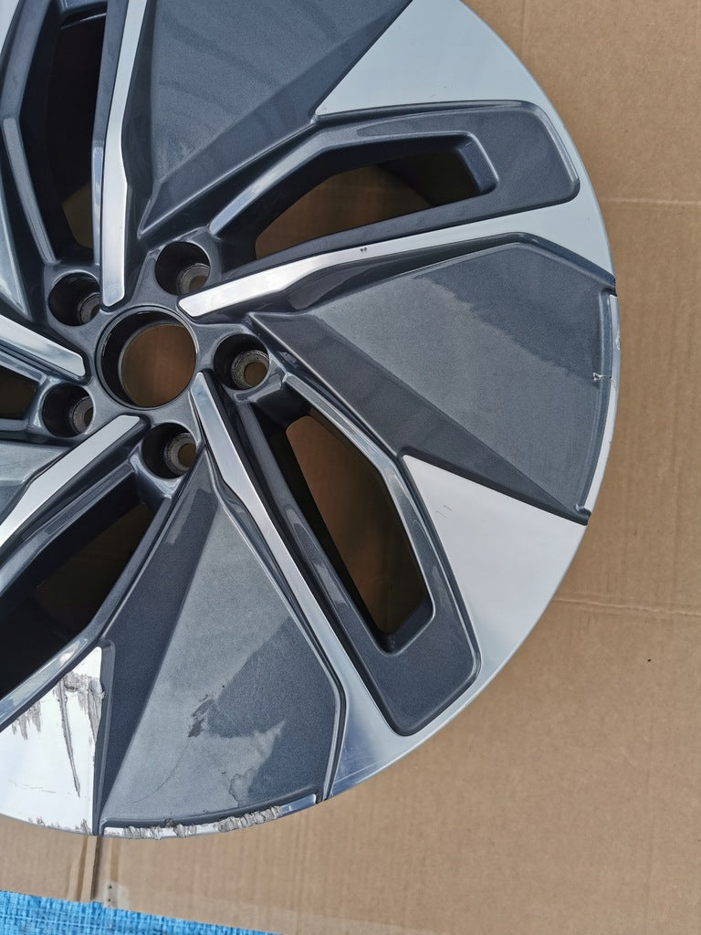 1x Alufelge 19 Zoll 9.0" 5x112 45ET Glanz Graphit 11A601025M Mg Rim Wheel FEL3927095581mc