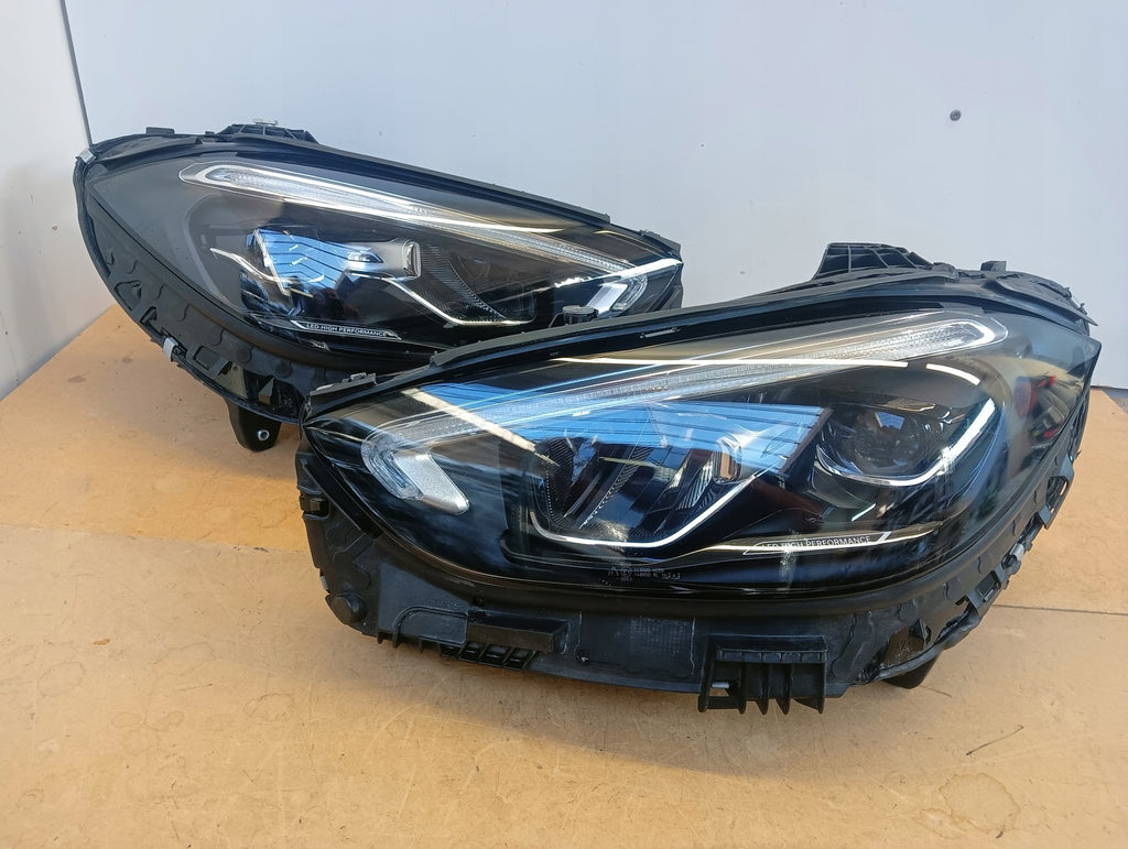 Frontscheinwerfer Mercedes-Benz A2069067103 A2069064003 LED Rechts oder Links SCH8554830932qn