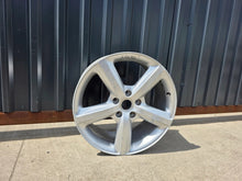 Laden Sie das Bild in den Galerie-Viewer, 1x Alufelge 20 Zoll 9.0" 5x130 60ET Glanz Silber 4L0601025H Audi I Rim Wheel FEL6678671424qq