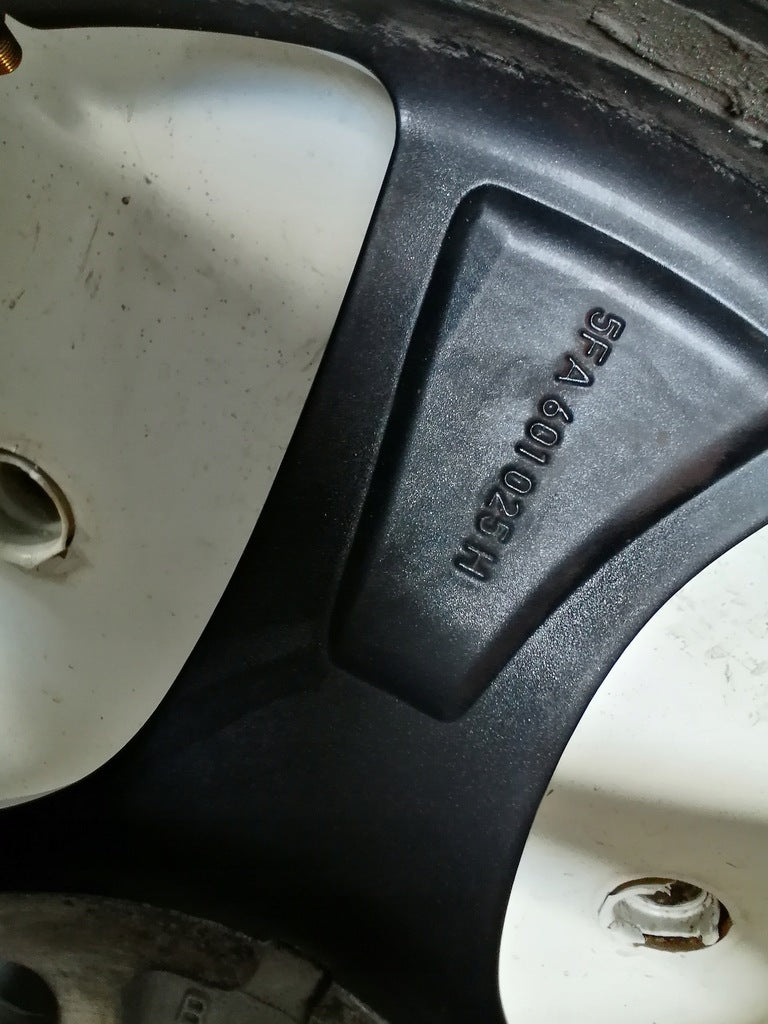 1x Alufelge 18 Zoll 7.5" 5x112 46ET Glanz Schwarz 5FA601025 Seat Leon Rim Wheel FEL7186430804ga