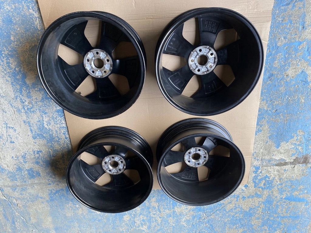 4x Alufelge 19 Zoll 7.5" 5x112 50ET Glanz Schwarz 10A601025H VW Id.3 Rim Wheel FEL9198352380bi