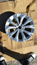 Load image into Gallery viewer, 1x Alufelge 17 Zoll 7.0" 5x112 5NA601025 VW Tiguan Rim Wheel FEL1663430863lv