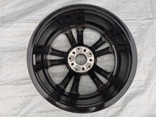 Laden Sie das Bild in den Galerie-Viewer, 1x Alufelge 18 Zoll 7.5" 5x112 40ET A2064016200 Mercedes-Benz W206 Rim Wheel FEL8689162666ib