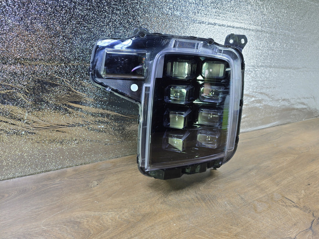 Frontscheinwerfer Hyundai Staria 92101CG200 Full LED Links Headlight SCH1916388110dn