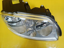 Load image into Gallery viewer, Frontscheinwerfer VW Caddy III Touran 0301205202 Rechts Scheinwerfer Headlight SCH7211372072lo