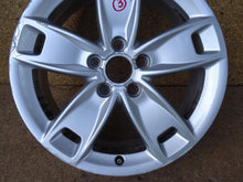 Load image into Gallery viewer, 1x Alufelge 17 Zoll 7.5&quot; 5x112 56ET 8P0601025BL Audi A3 Rim Wheel