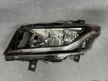 Laden Sie das Bild in den Galerie-Viewer, Frontscheinwerfer Iveco I 5803191962 LED Links Scheinwerfer Headlight SCH5455744133jg