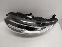 Laden Sie das Bild in den Galerie-Viewer, Frontscheinwerfer Renault Kadjar 260609857R LED Links Scheinwerfer Headlight SCH2155556736kh