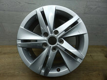 Load image into Gallery viewer, 1x Alufelge 16 Zoll 7.0" 5x112 48ET Glanz Silber 5H0601025 VW Golf Viii FEL7933423746dp