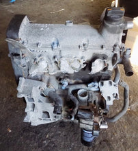 Laden Sie das Bild in den Galerie-Viewer, Motor VW Touran BSX 2.0 109PS 80kW 2009 Benzin Engine Unkomplett