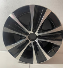 Load image into Gallery viewer, 1x Alufelge 18 Zoll 8.0" 5x112 52 5ET A2134013700 Mercedes-Benz W213 Rim Wheel FEL2539382457md