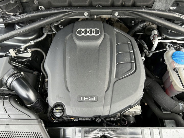 Motor Audi A5 A4 CNCB 2.0 180PS 132kW 85TKm 2013 Benzin Engine Komplett MOT8134646120dl
