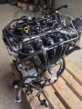 Laden Sie das Bild in den Galerie-Viewer, Motor Ford Kuga III BGDA 2.5 30TKm 2023 Benzin Engine Komplett MOT3132646165sv