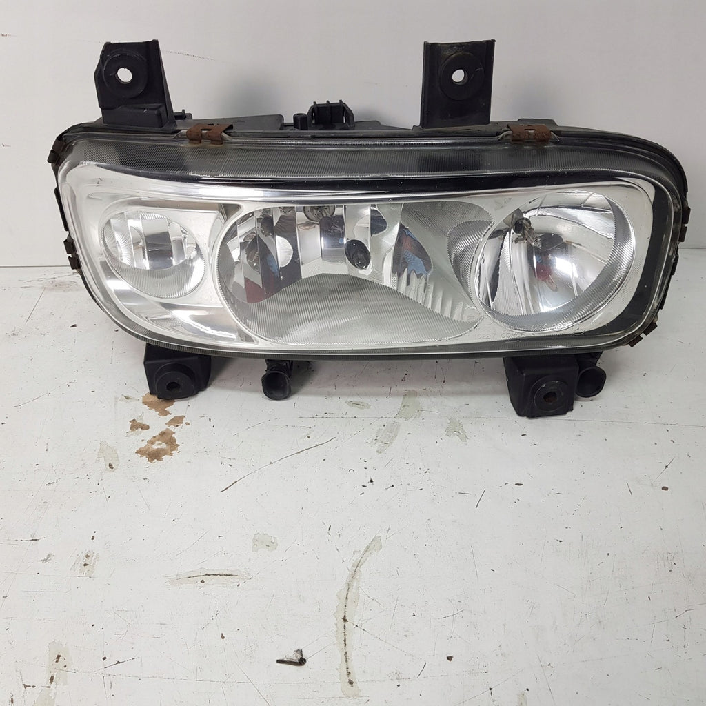 Frontscheinwerfer Mercedes-Benz A9738202561 Rechts Scheinwerfer Headlight