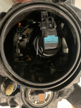 Load image into Gallery viewer, Frontscheinwerfer Jeep Grand Cherokee 68266646AD Ein Stück (Rechts oder Links)