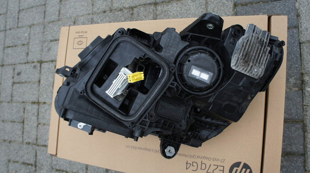 Frontscheinwerfer Mercedes-Benz W205 A2059068605 LED Rechts Headlight SCH4297170882jx