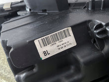 Laden Sie das Bild in den Galerie-Viewer, Frontscheinwerfer Mitsubishi III 8301D3-31 LED Links Scheinwerfer Headlight