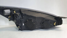 Laden Sie das Bild in den Galerie-Viewer, Frontscheinwerfer Ford Focus JX7B-13W030-CE Links Scheinwerfer Headlight