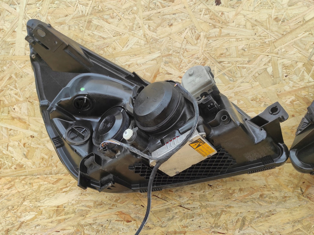 Frontscheinwerfer Renault Espace IV FALSE Scheinwerfer Headlight SCH2192788632gq