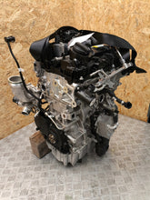 Load image into Gallery viewer, Motor BMW U06 B38A15P 1.5 16TKm Benzin Engine Unkomplett