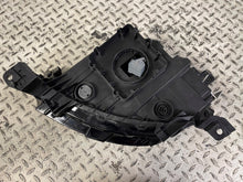 Laden Sie das Bild in den Galerie-Viewer, Frontscheinwerfer Opel Mokka 9847939580 Rechts Scheinwerfer Headlight SCH3828001415tj