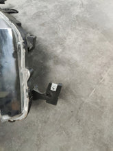 Load image into Gallery viewer, Frontscheinwerfer Mitsubishi Eclipse Cross I 8301D072 LED Rechts Headlight SCH1241525032st