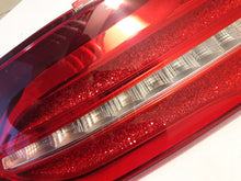 Laden Sie das Bild in den Galerie-Viewer, Rückleuchte Mercedes-Benz W213 A2139069800 Rechts Rearlight