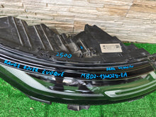Laden Sie das Bild in den Galerie-Viewer, Frontscheinwerfer Land Rover M8D2-13W029-EA Rechts Scheinwerfer Headlight SCH3917931431at
