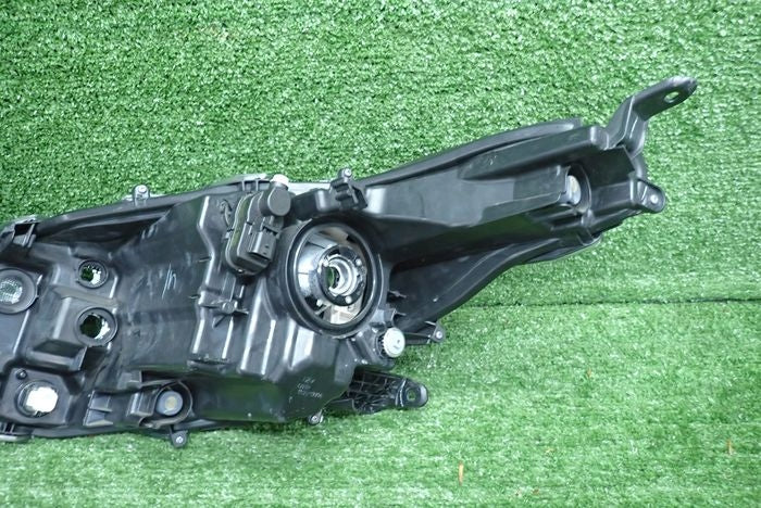 Frontscheinwerfer Toyota Yaris Rechts Scheinwerfer Headlight SCH4964728994gi
