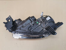 Laden Sie das Bild in den Galerie-Viewer, Frontscheinwerfer Mitsubishi Outlander I E0M921-22E20 LED Rechts Headlight SCH5207205846nx