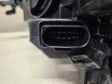 Load image into Gallery viewer, Frontscheinwerfer VW T-Roc 2GA941036P Rechts Scheinwerfer Headlight SCH6068442791ua