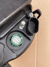 Laden Sie das Bild in den Galerie-Viewer, Frontscheinwerfer Fiat 500 51844936 Rechts Scheinwerfer Headlight SCH2741794346ht